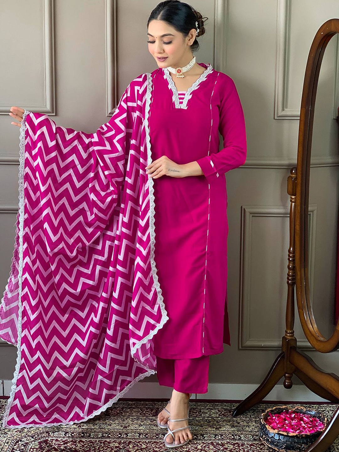 

KALINI Floral Yoke Design Sequinned Straight Kurta With Trouser & Dupatta, Pink