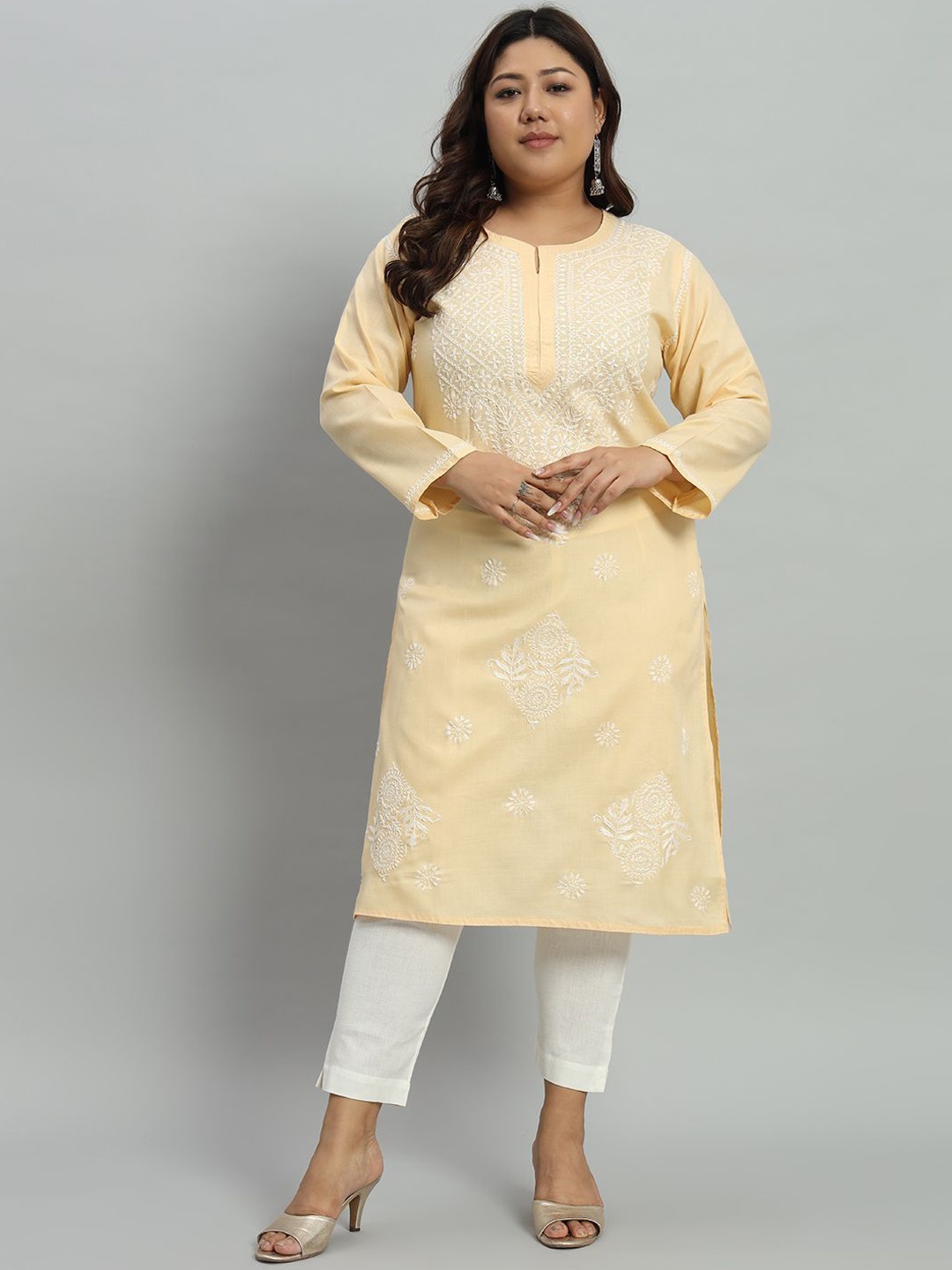 

Indiankala4u Floral Embroidered Notch Neck Linen Straight Kurta, Beige