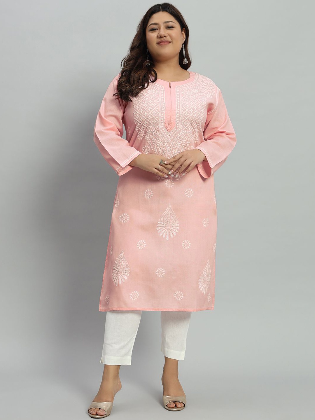 

Indiankala4u Floral Embroidered Notch Neck Linen Straight Kurta, Peach