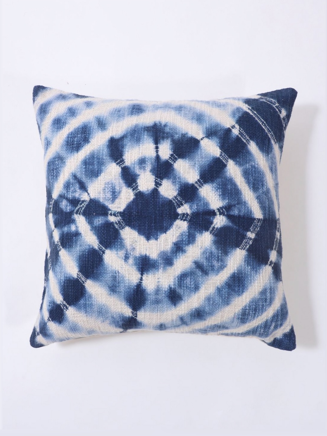 

Art Avenue White 2 Pieces Abstract Square Cushion Covers