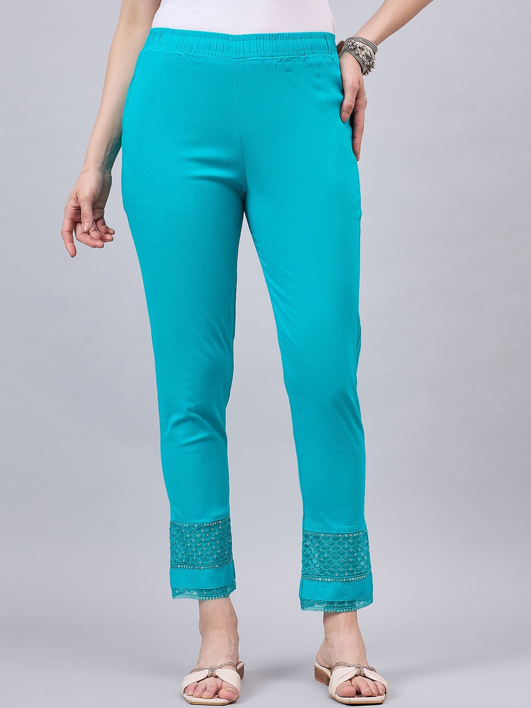 

THE PAJAMA FACTORY Women Embellished Cigarette Trousers, Sea green