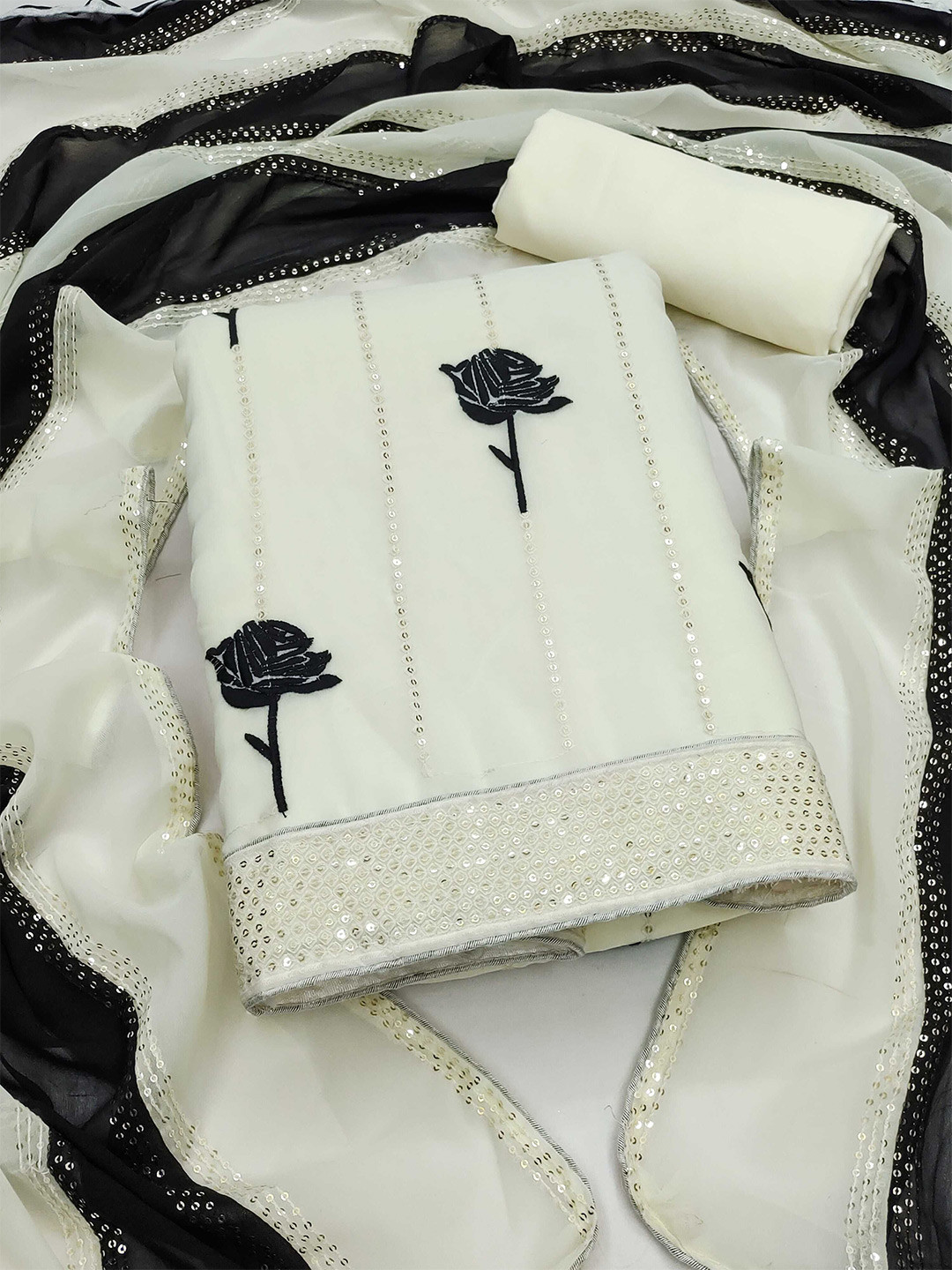 

Panzora Embroidered Unstitched Dress Material, White