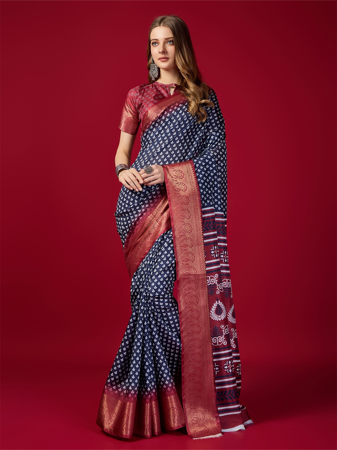 

Fashion FRICKS Ethnic Motifs Saree, Maroon