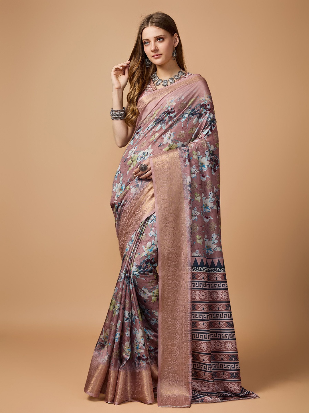 

Fashion FRICKS Floral Zari Digital Printed Saree, Beige