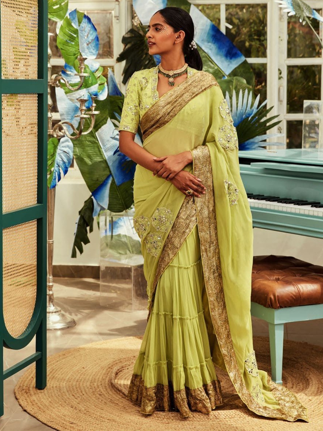 

Nikita Vishakha Mirror Work Pure Georgette Ready to Wear Saree, Green
