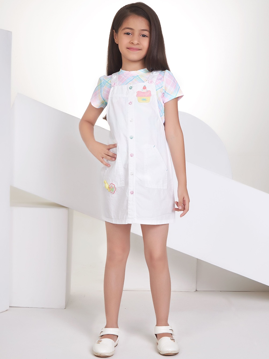 

Peppermint Girls Dungarees With T-Shirt, White