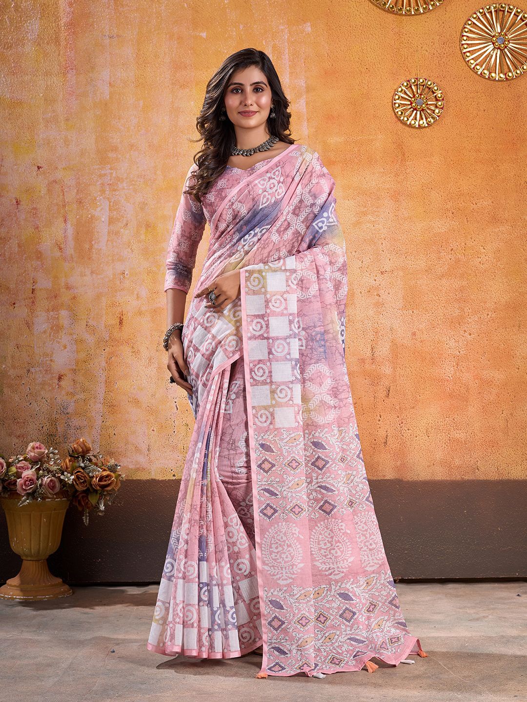 

Fashion FRICKS Digital Printed Saree, Pink