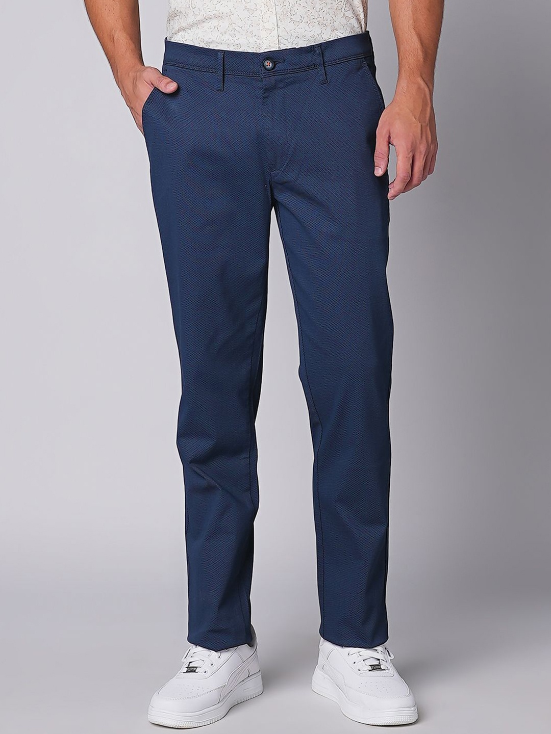 

Oxemberg Men Slim Fit Trousers, Navy blue