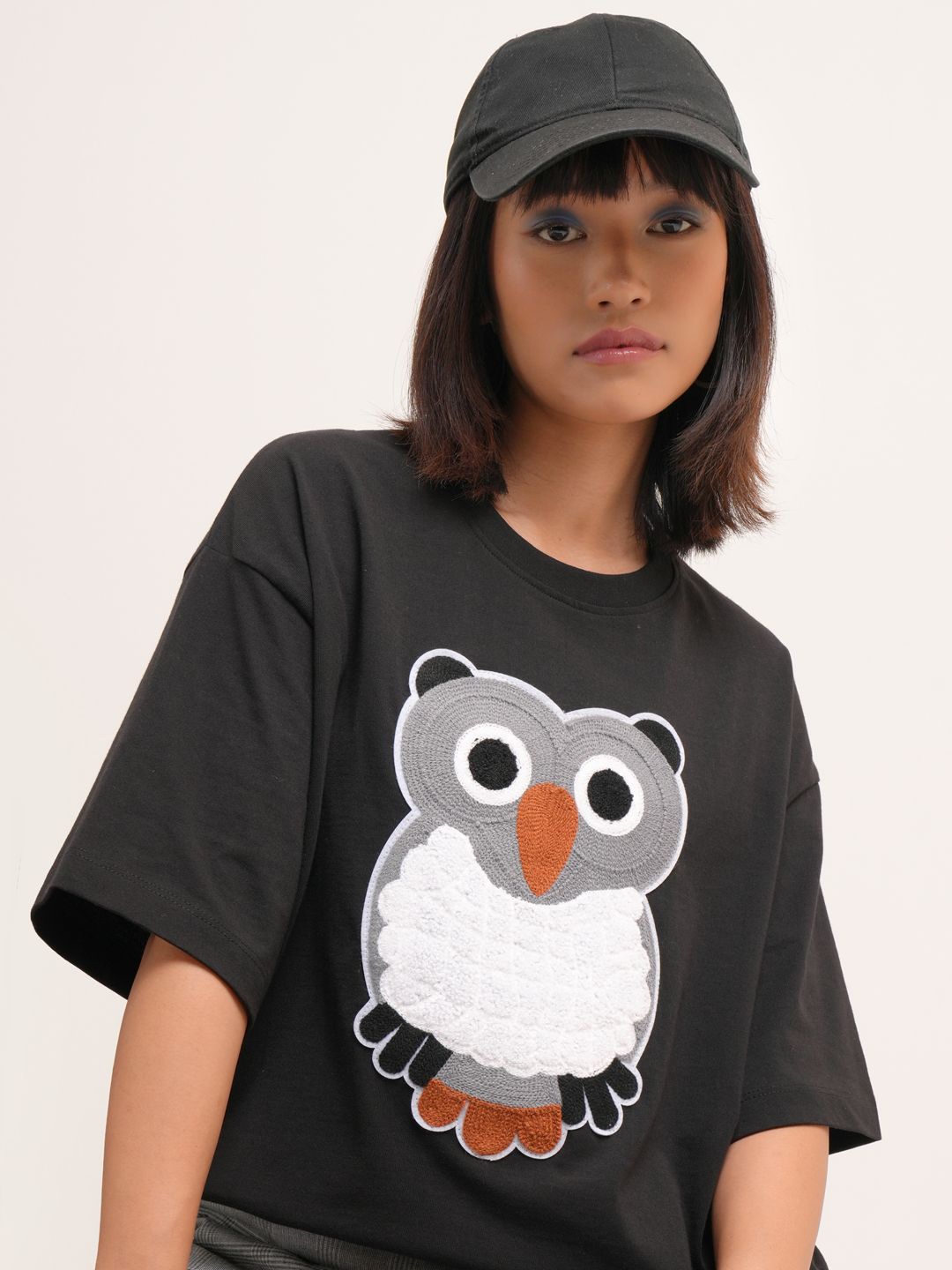 

Tokyo Talkies Women Printed Extended Sleeves Applique T-shirt, Black