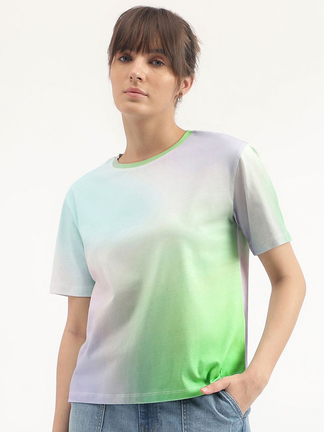 

United Colors of Benetton Women Dyed Round Neck Pure Cotton T-shirt, Green