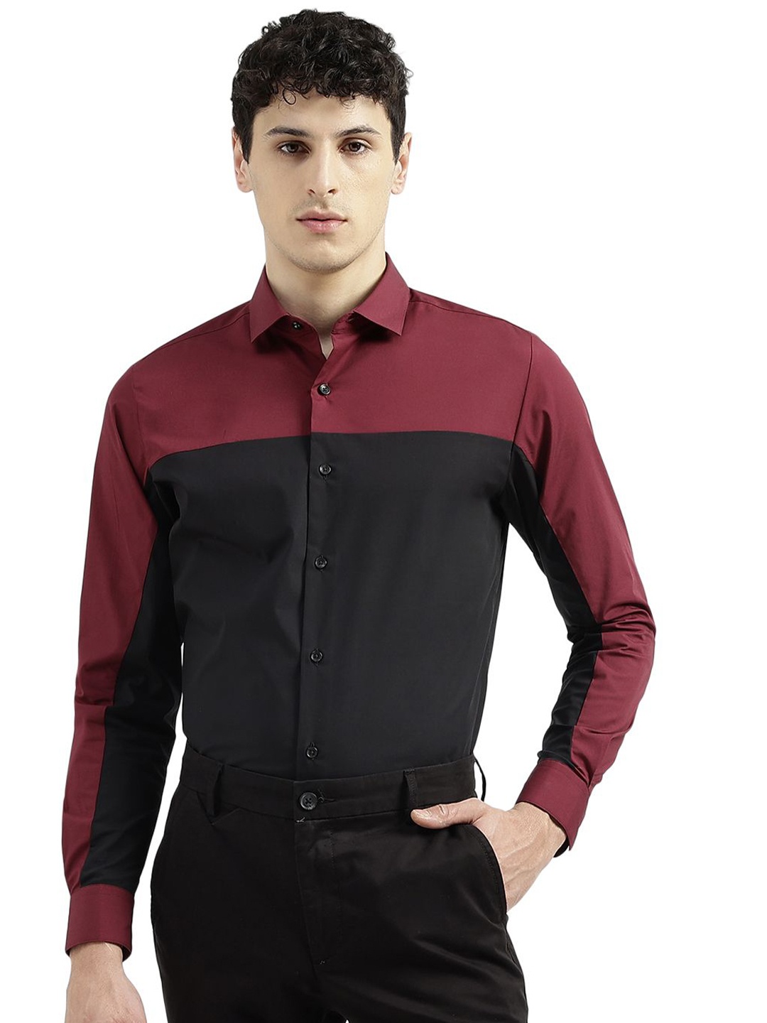 

United Colors of Benetton Men Slim Fit Opaque Casual Shirt, Maroon