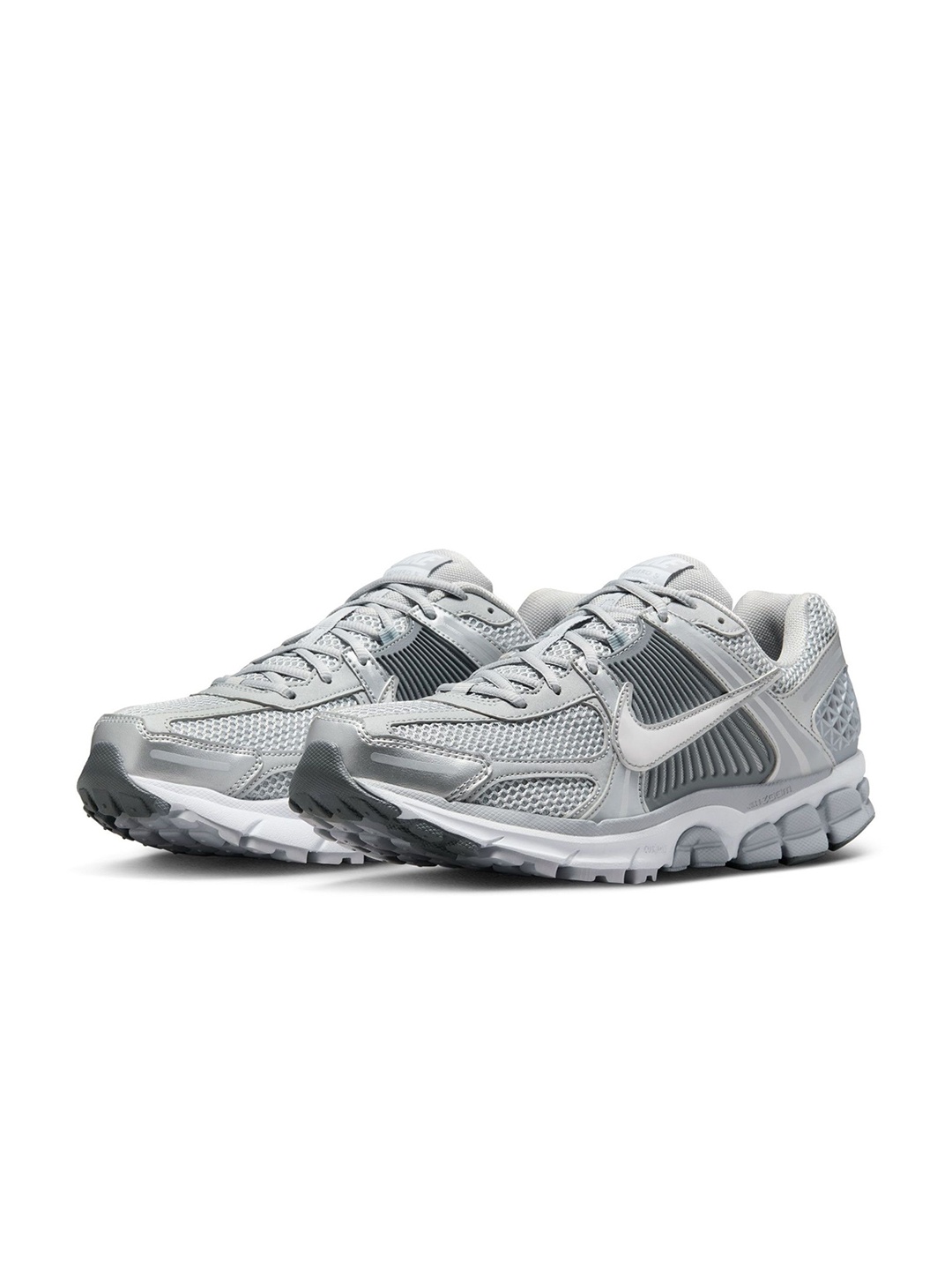 

Nike Men Zoom Vomero 5 Sneakers, Grey