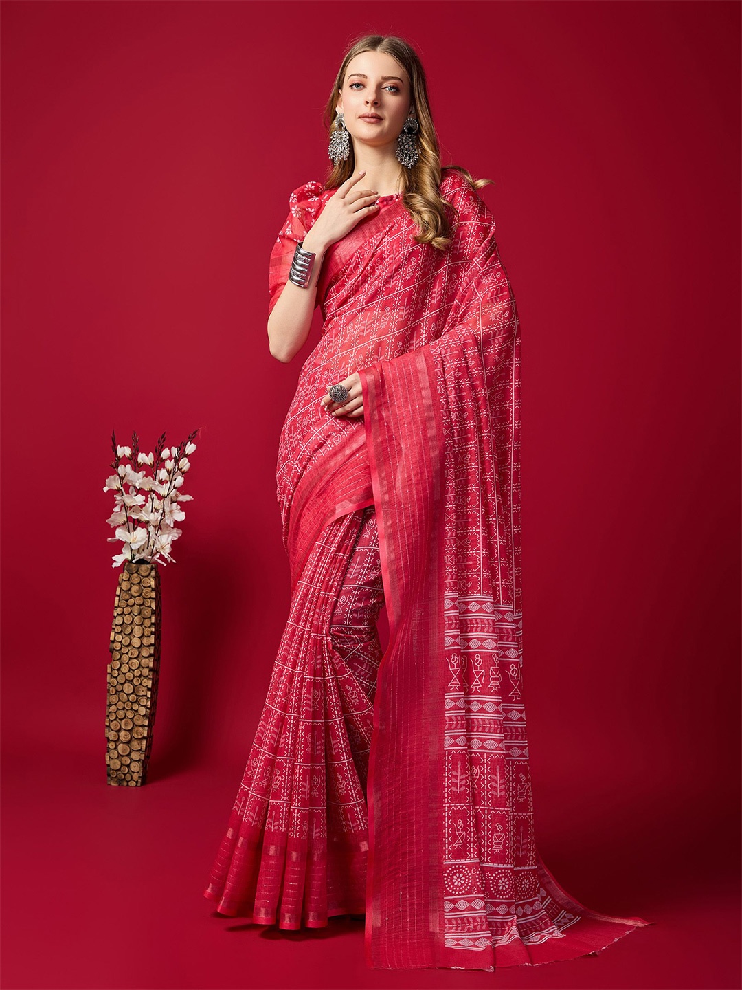 

Fashion FRICKS Printed Saree, Red
