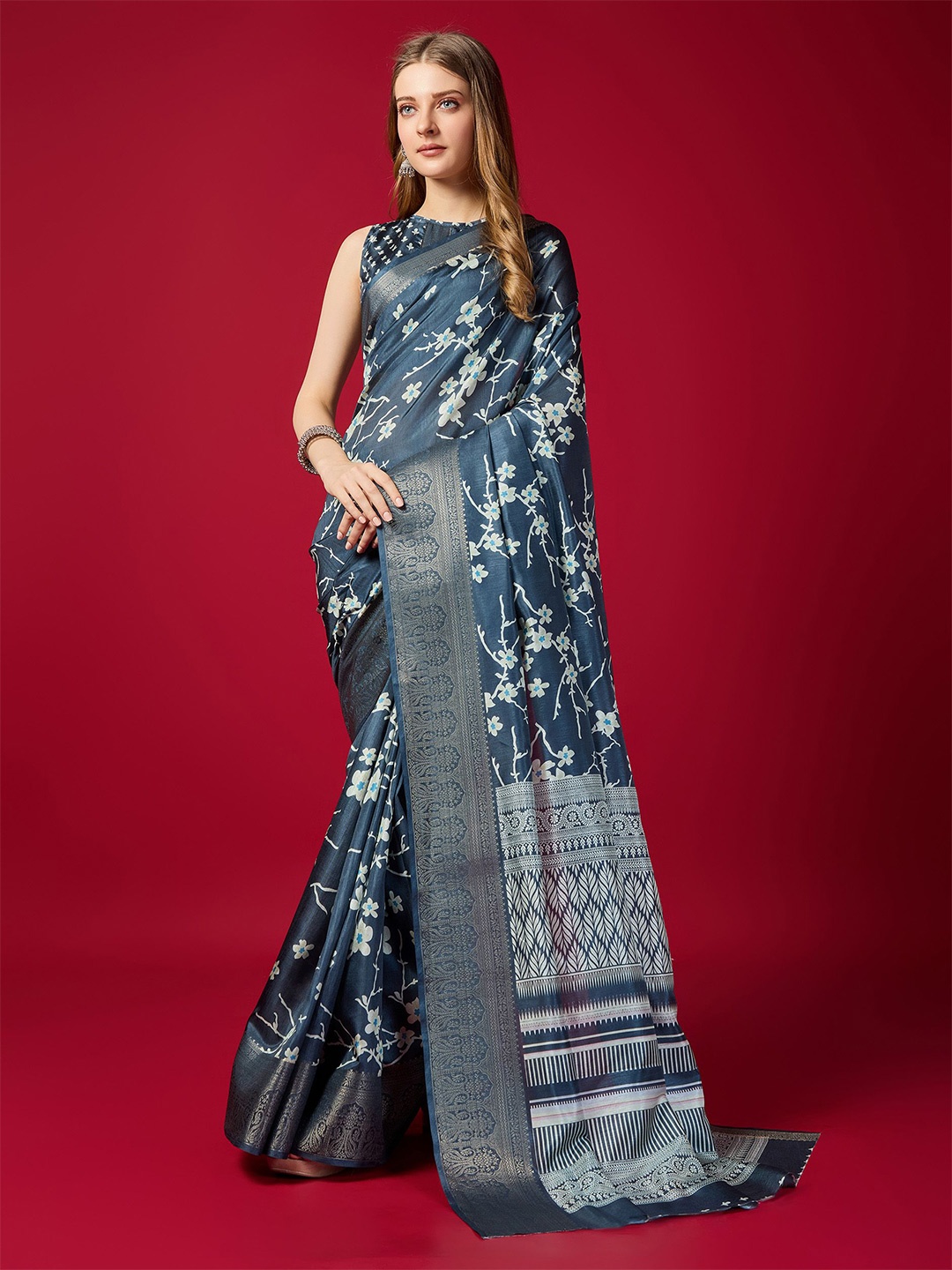 

Fashion FRICKS Floral Printed Patchwork Saree, Turquoise blue