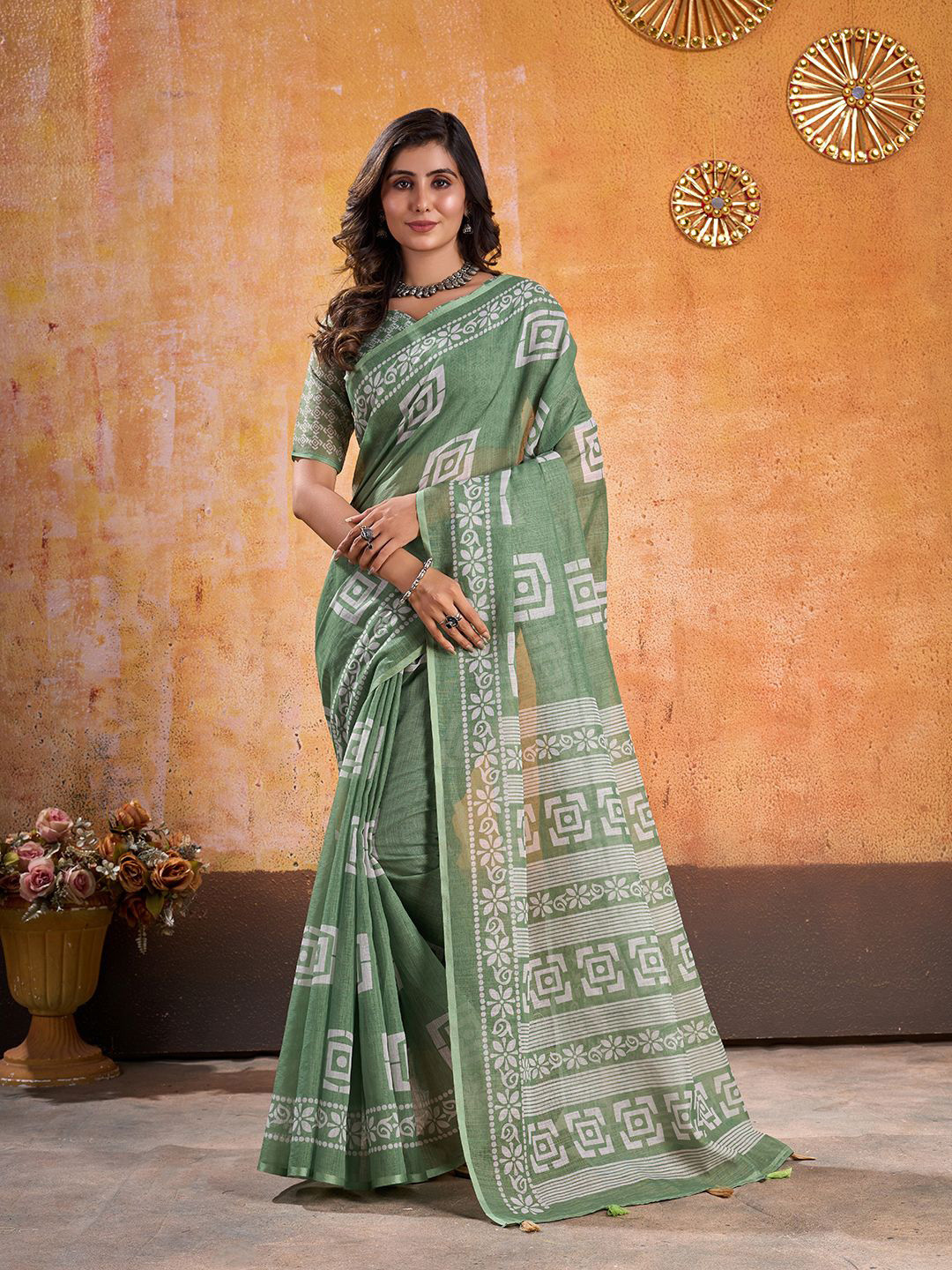 

Fashion FRICKS Floral Saree, Green