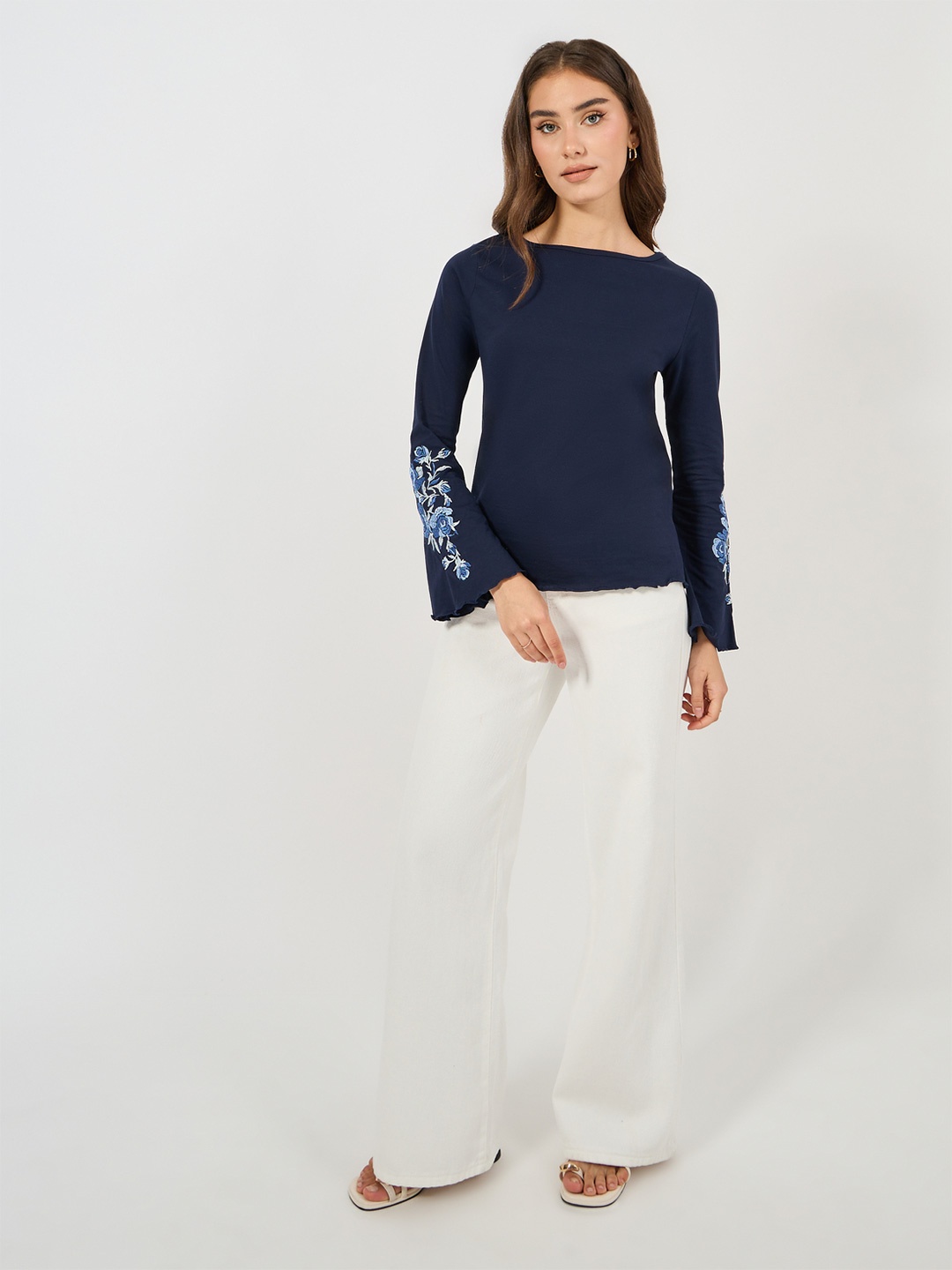 

Styli Regular Fit Embroidered Cuff Detail Flared Sleeves T-Shirt, Navy blue
