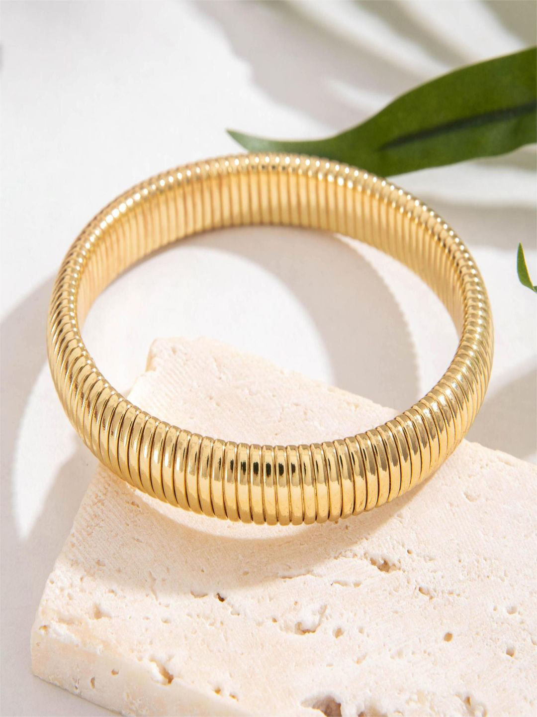 

AQUASTREET Gold-Plated 12mm Waterproof Snake Bangle