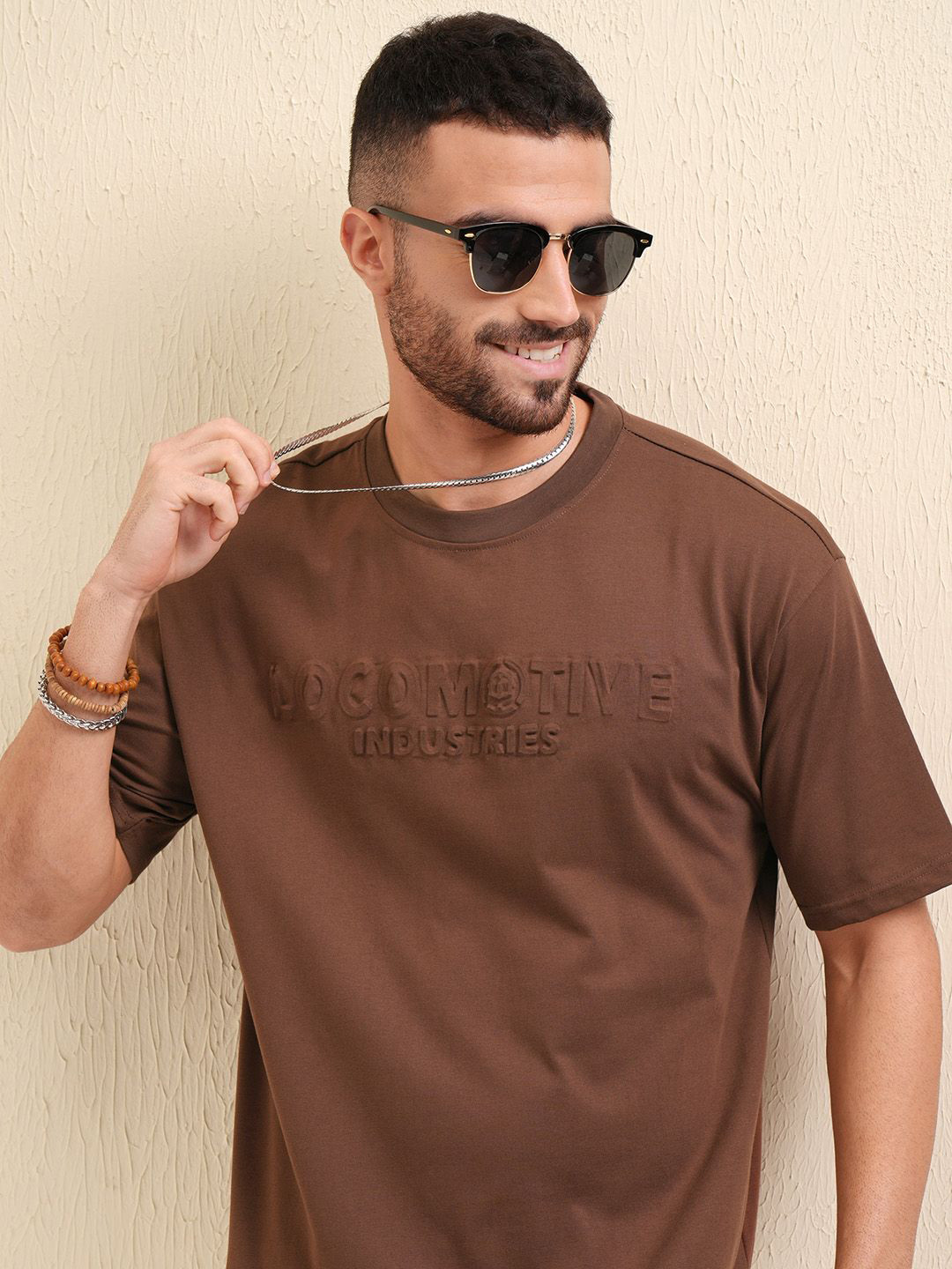 

LOCOMOTIVE Men Premium Relaxed Fit Drop Shoulder Round Neck Half Sleeve T Shirt, Brown