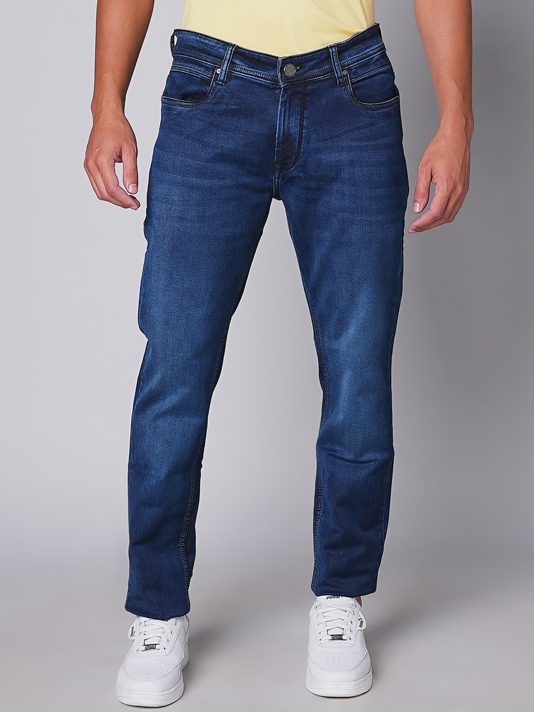 

Oxemberg Men Slim Fit Mid-Rise Light Fade Jeans, Navy blue