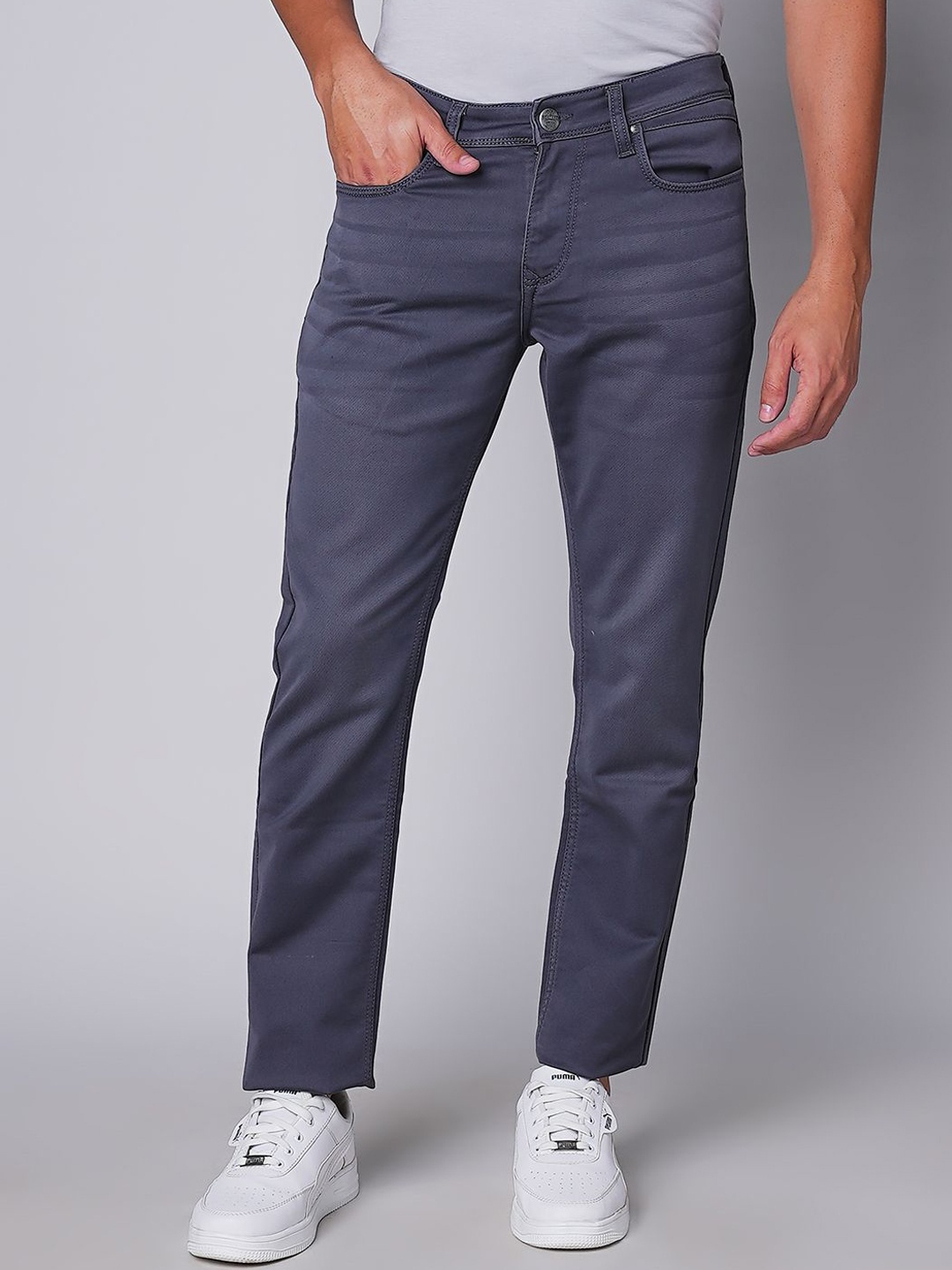 

Oxemberg Men Slim Fit Clean Look Mid-Rise Cotton Jeans, Grey