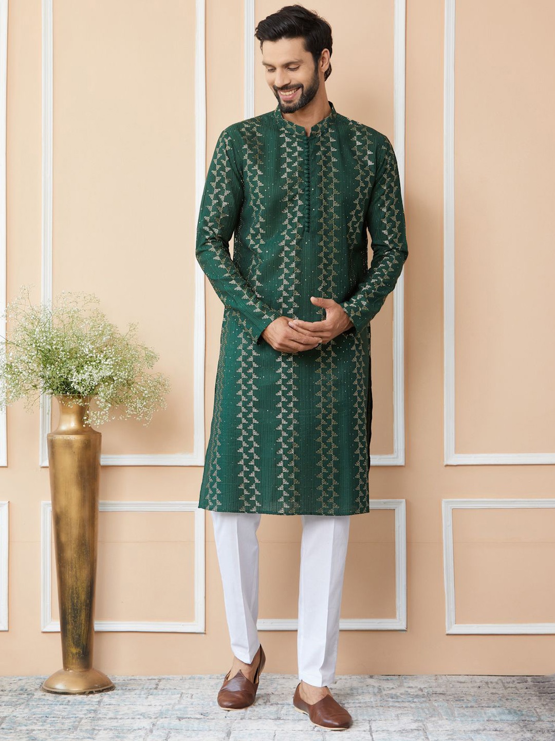 

See Designs Mandarin Collar Ethnic Motifs Printed Thread Work Chanderi Silk Kurta, Green