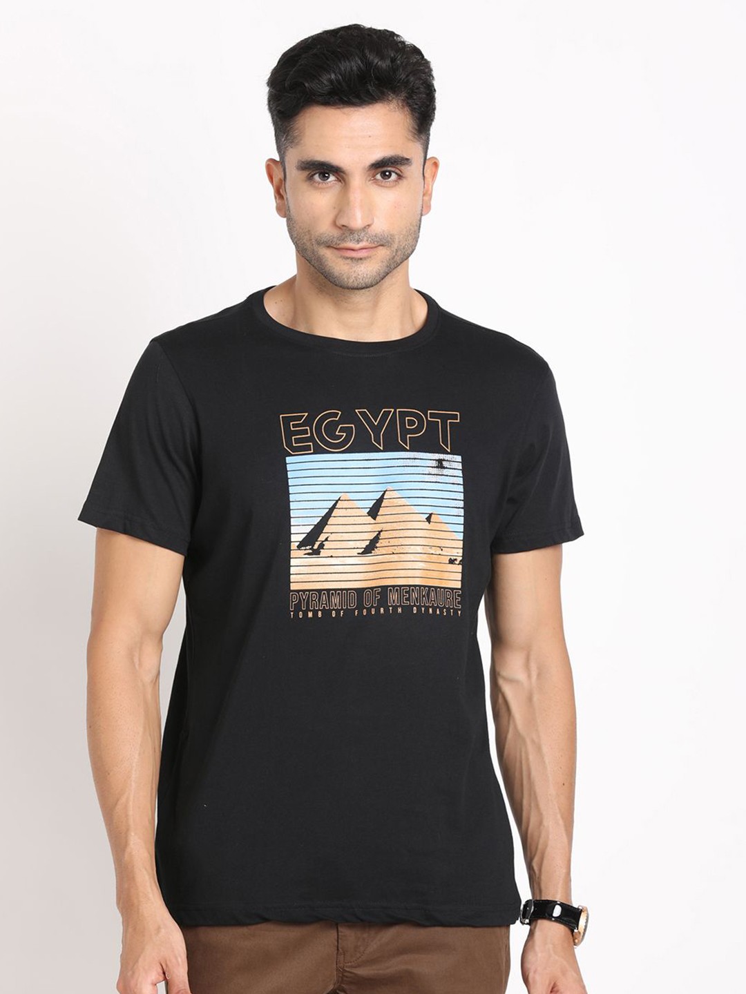 

Turtle Men Typography Printed Pure Cotton Slim Fit T-shirt, Black