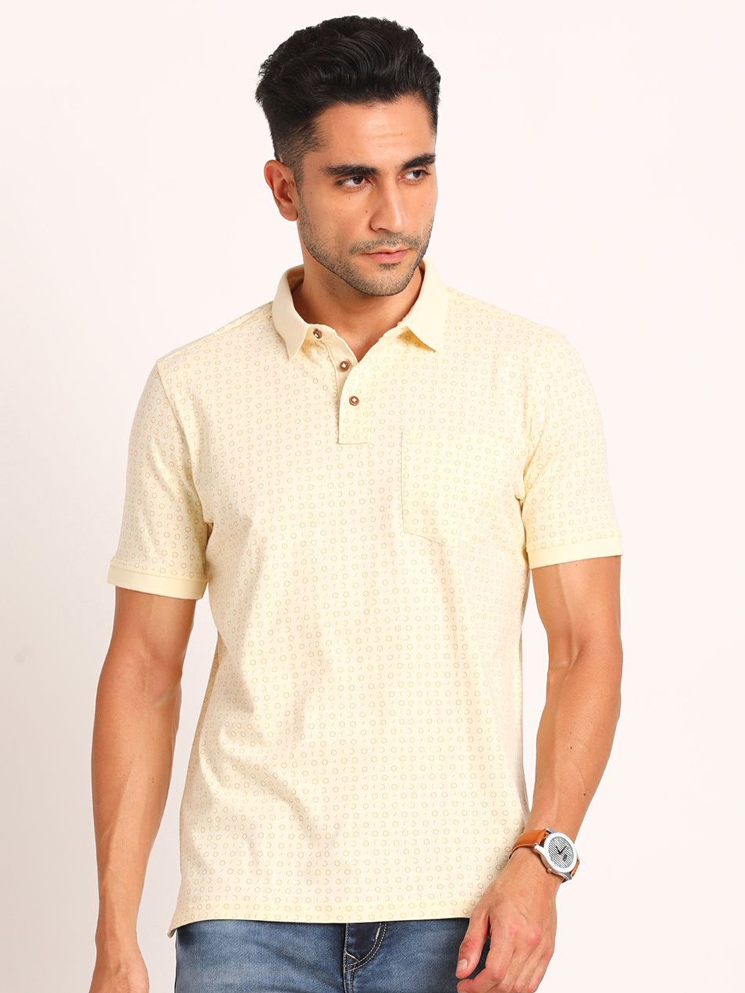 

Turtle Men Geometric Micro Ditsy Printed Polo Collar Pocket Slim Fit T-shirt, Beige