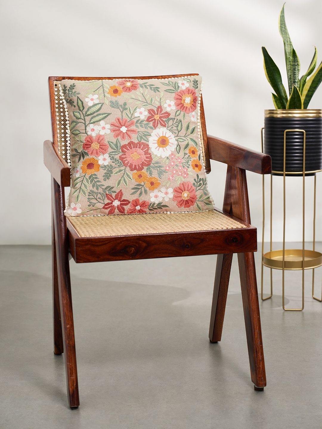 

Living scapes by Pantaloons Peach & White Cotton Floral Square Cushion Covers