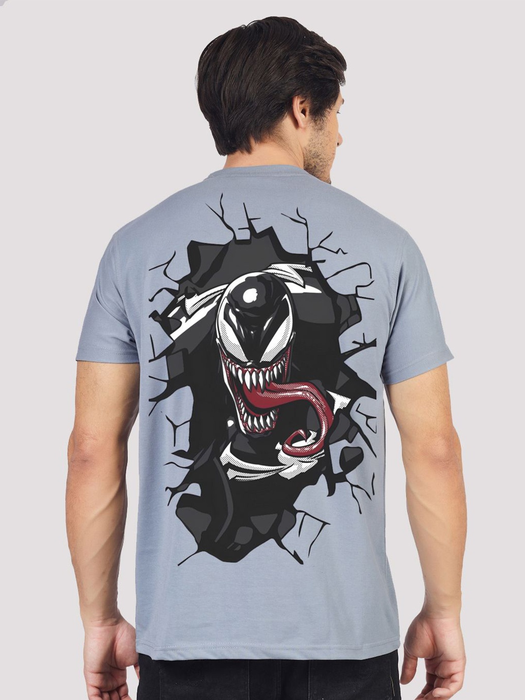 

Greylongg Men Graphic Venom Printed Round Neck T-shirt, Grey