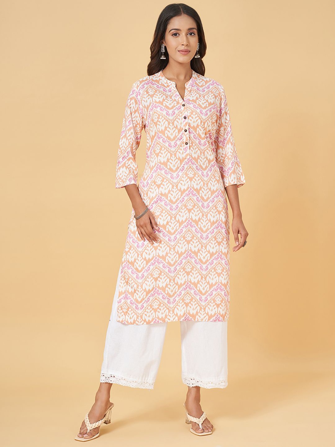 

RANGMANCH BY PANTALOONS Mandarin Collar Geometric Printed Straight Kurta, Nude