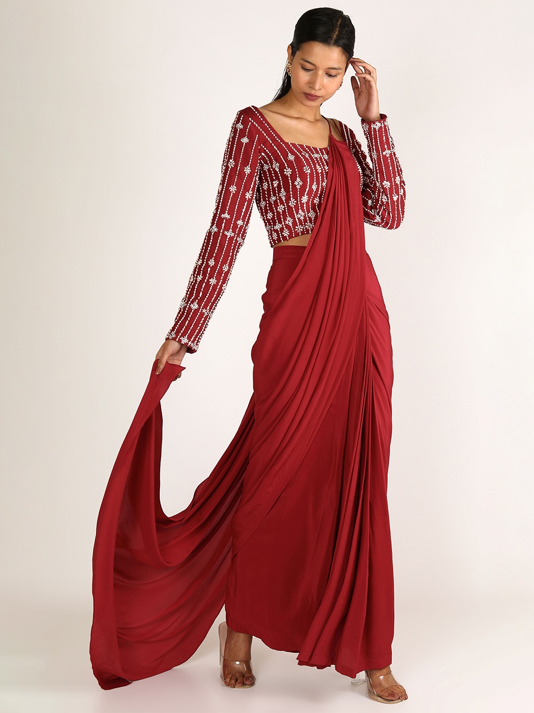 

Masumi Mewawalla Embroidered Pure Silk Saree, Red