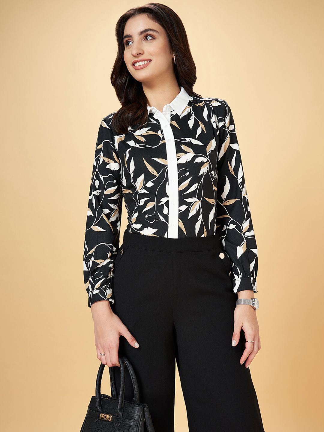 

Annabelle by Pantaloons Women Floral Opaque Printed Casual Shirt, Black