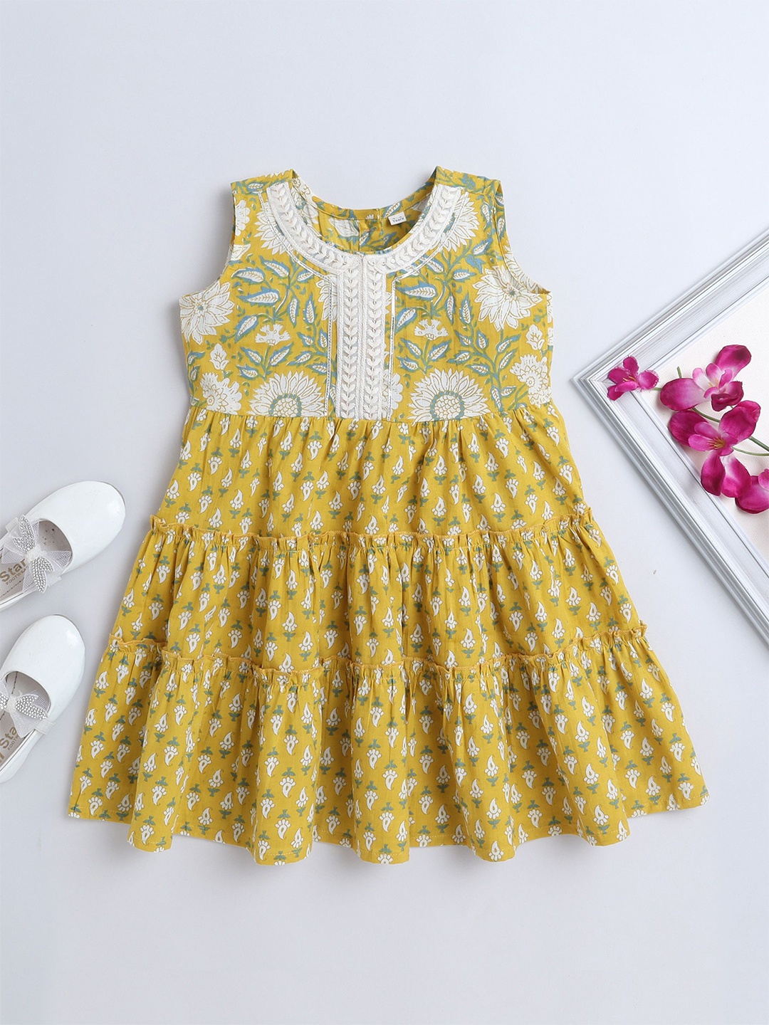 

The Magic Wand Floral Print A-Line Dress, Mustard