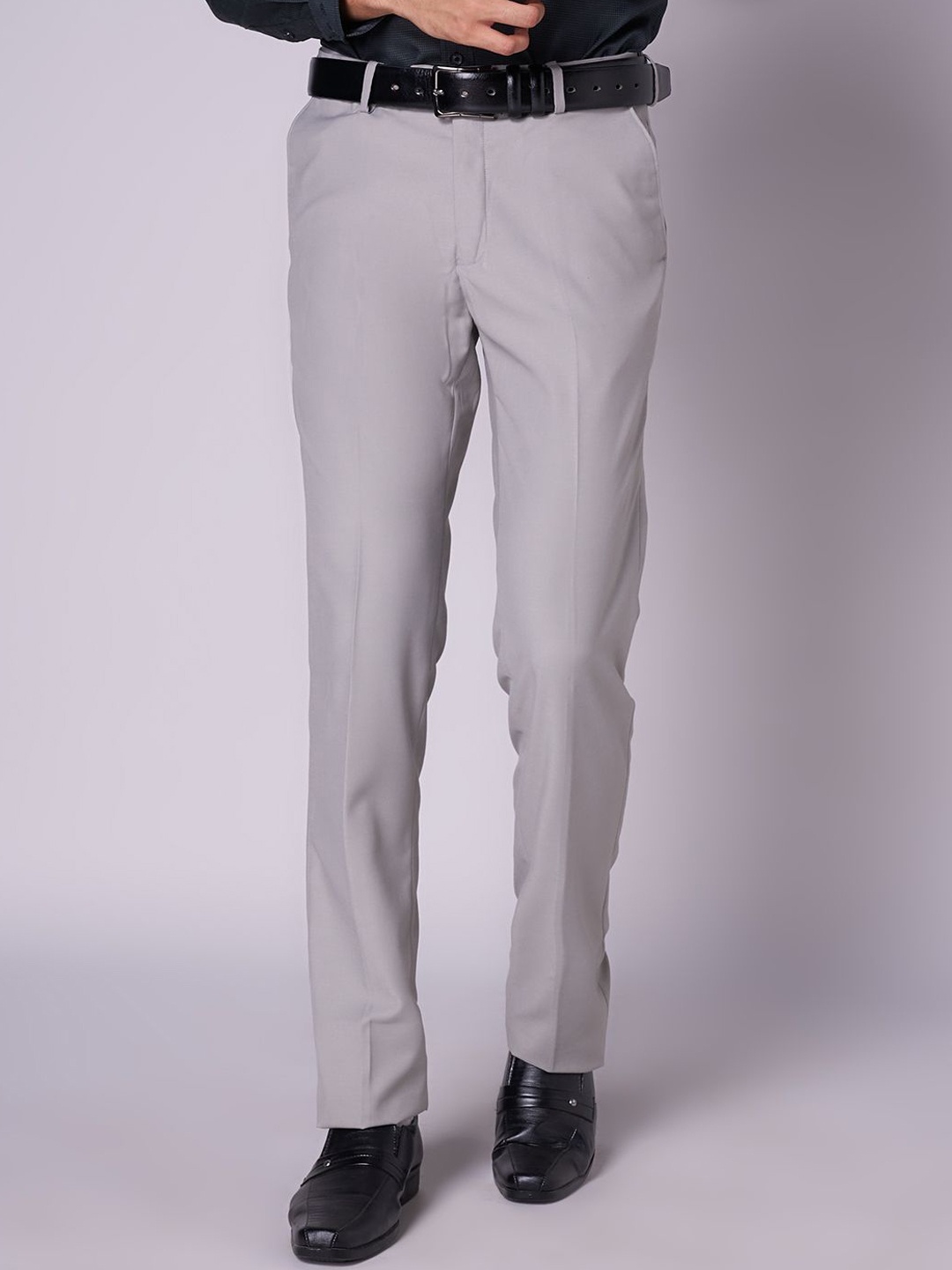 

INSPIRO Men Slim Fit Trousers, Grey