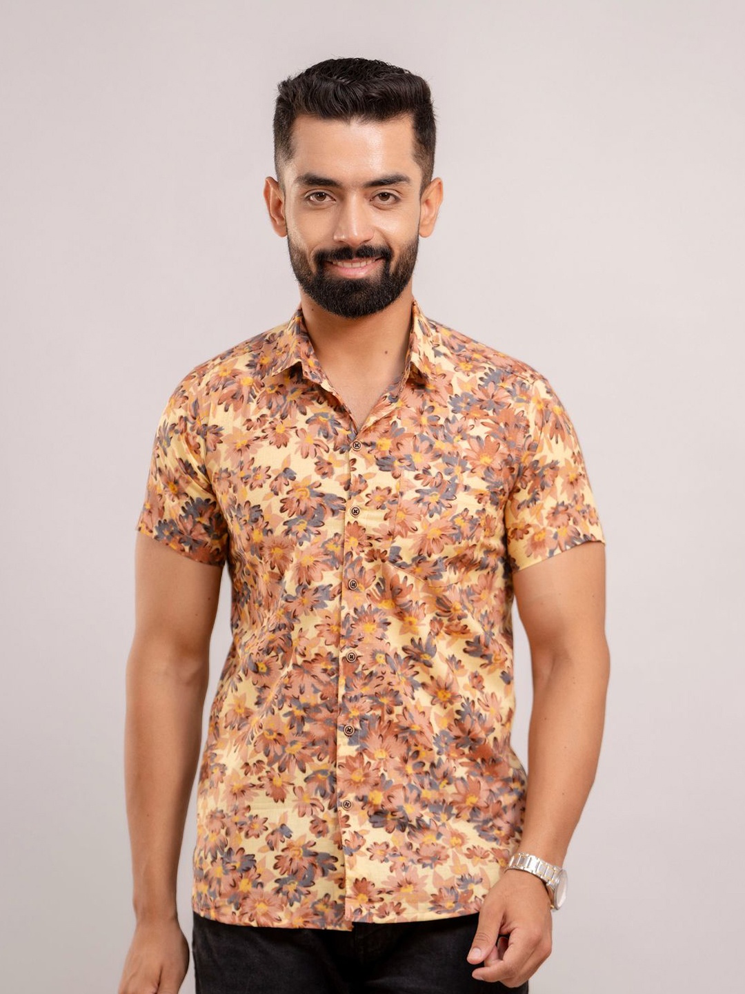 

FrionKandy Men Standard Opaque Floral Printed Casual Shirt, Yellow