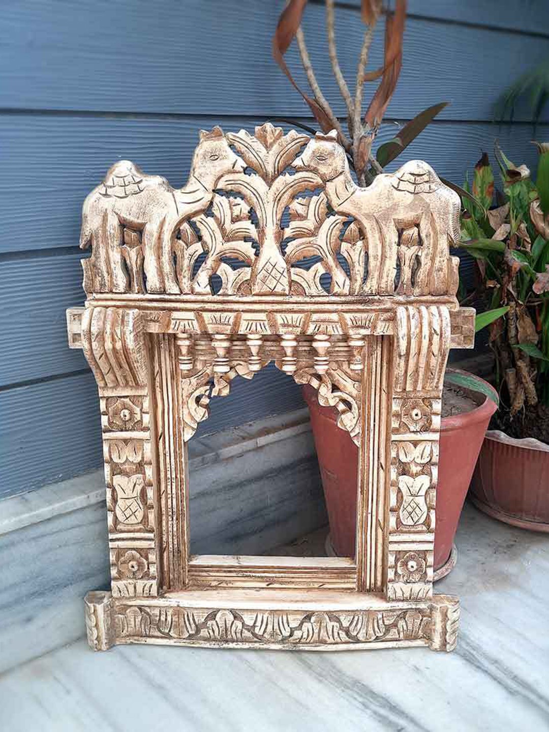 

apka mart White Textured Wooden Jharokha Wall Decor