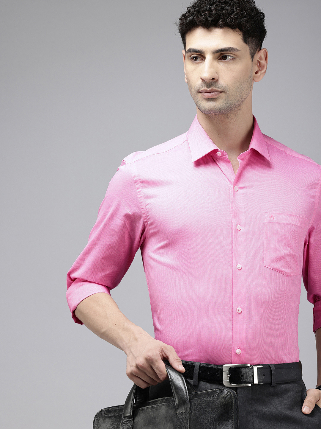 

Arrow Manhattan Slim Fit Textured Self Design Pure Cotton Formal Shirt, Pink
