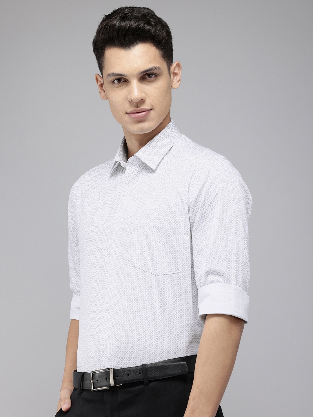 

Arrow Pure Cotton Manhattan Slim Fit Geometric Printed Formal Shirt, White