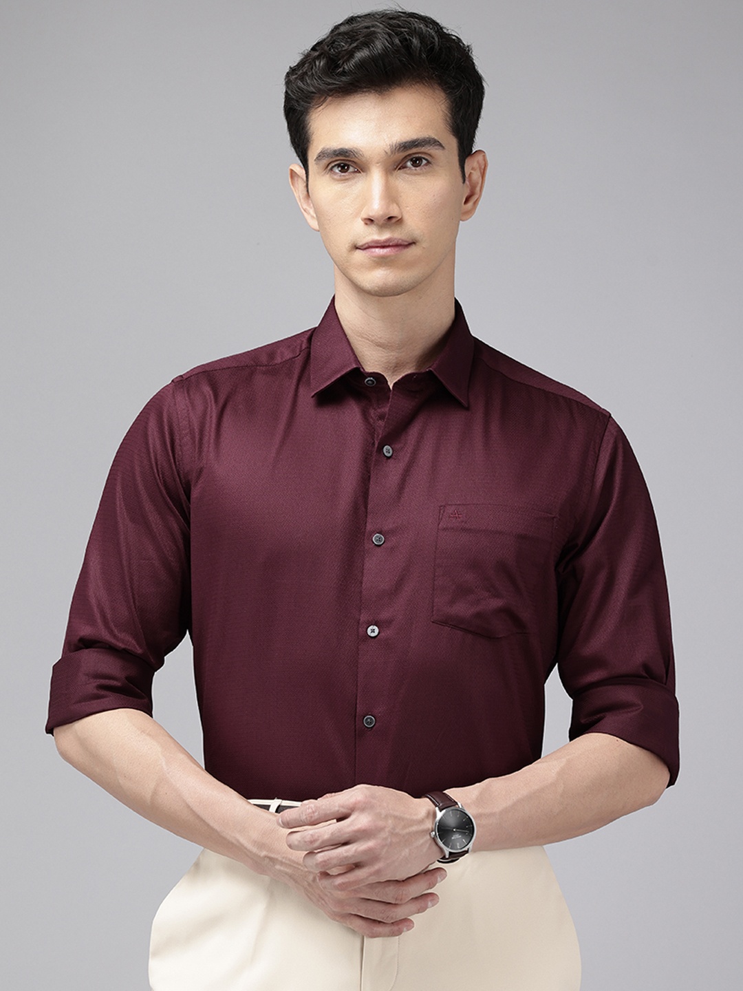 

Arrow Pure Cotton Self-Design Textured Manhattan Slim Fit Formal Shirt, Burgundy