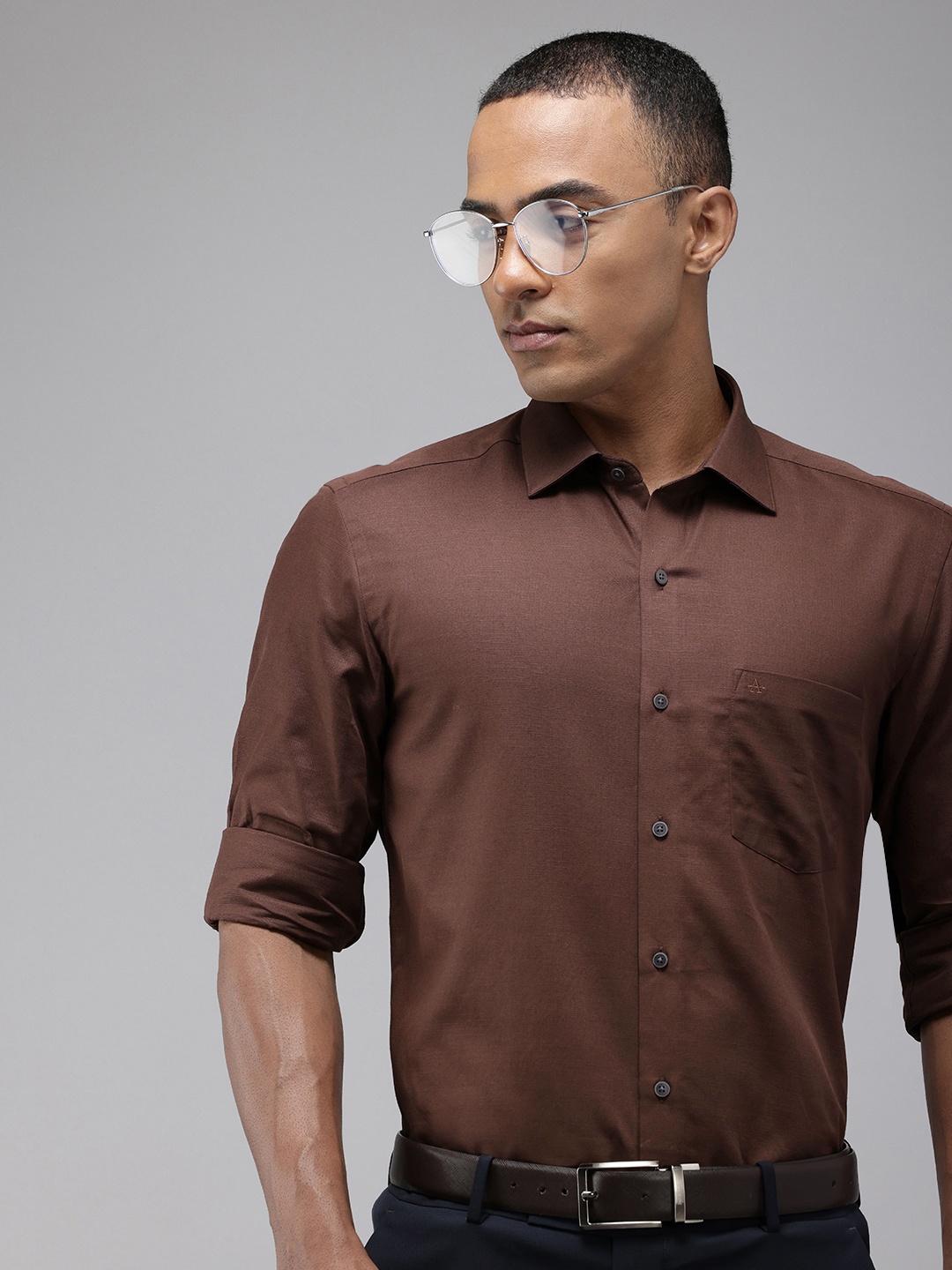 

Arrow Pure Cotton Manhattan Slim Fit Self Design Textured Formal Shirt, Brown