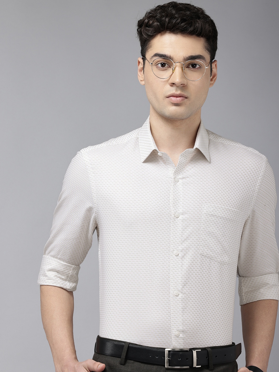 

Arrow Self Design Manhattan Slim Fit Opaque Pure Cotton Formal Shirt, Beige