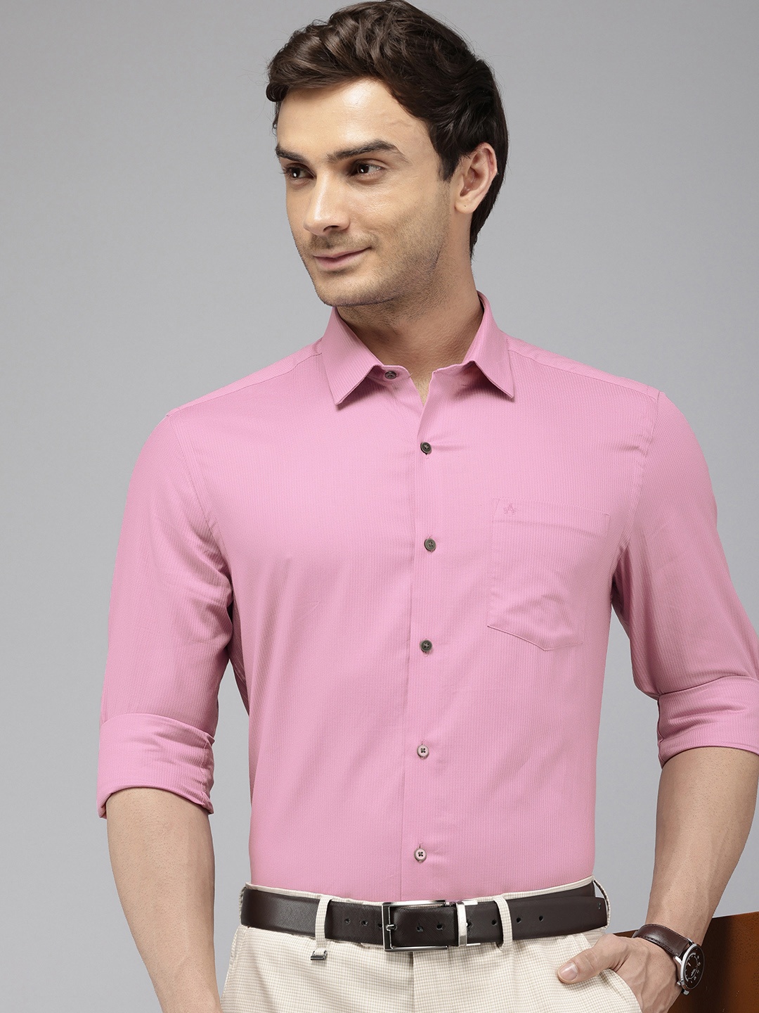 

Arrow Pure Cotton Textured Manhattan Slim Fit Opaque Formal Shirt, Pink