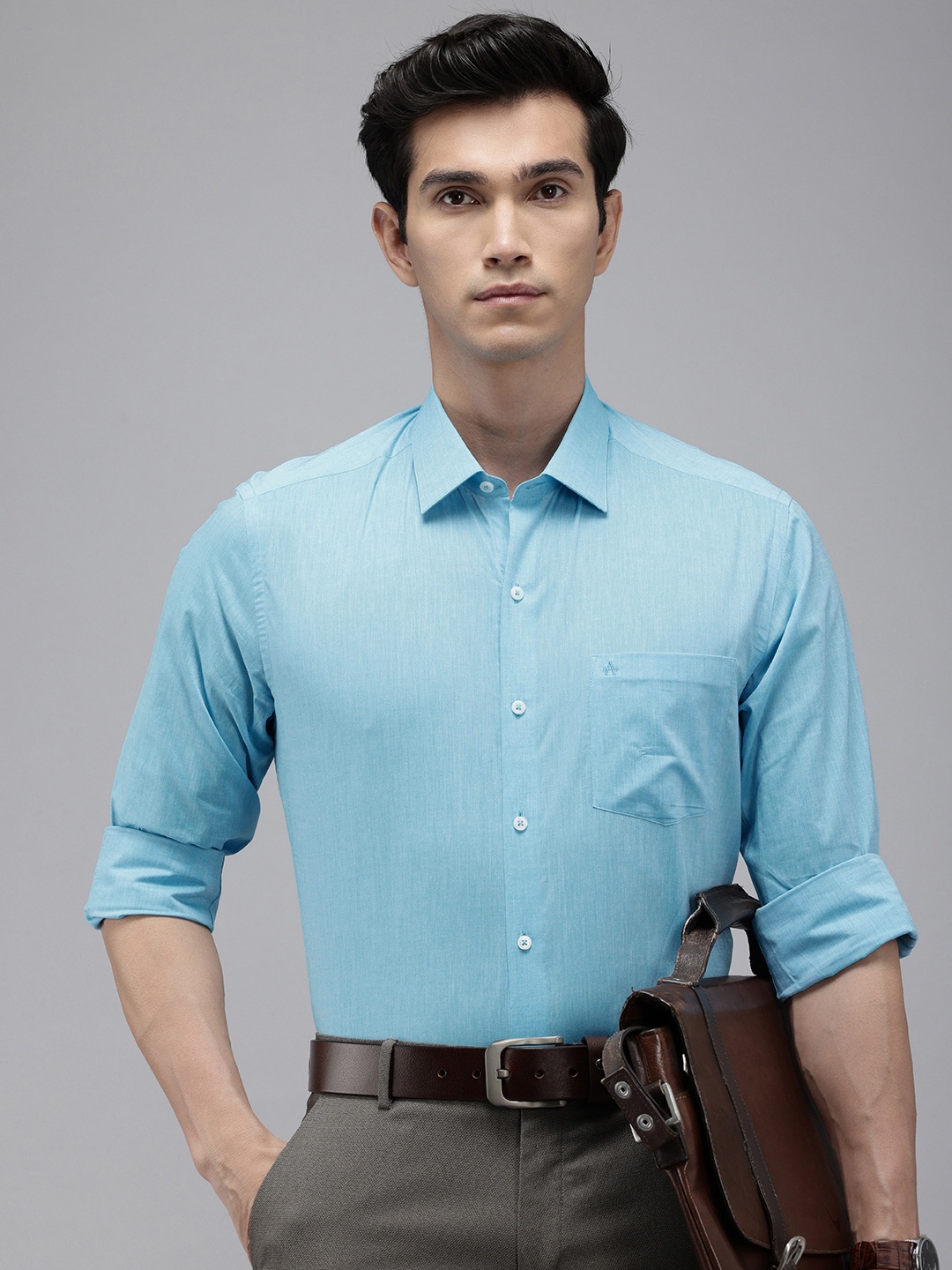 

Arrow Men Manhattan Slim Fit Opaque Pure Cotton Formal Shirt, Blue