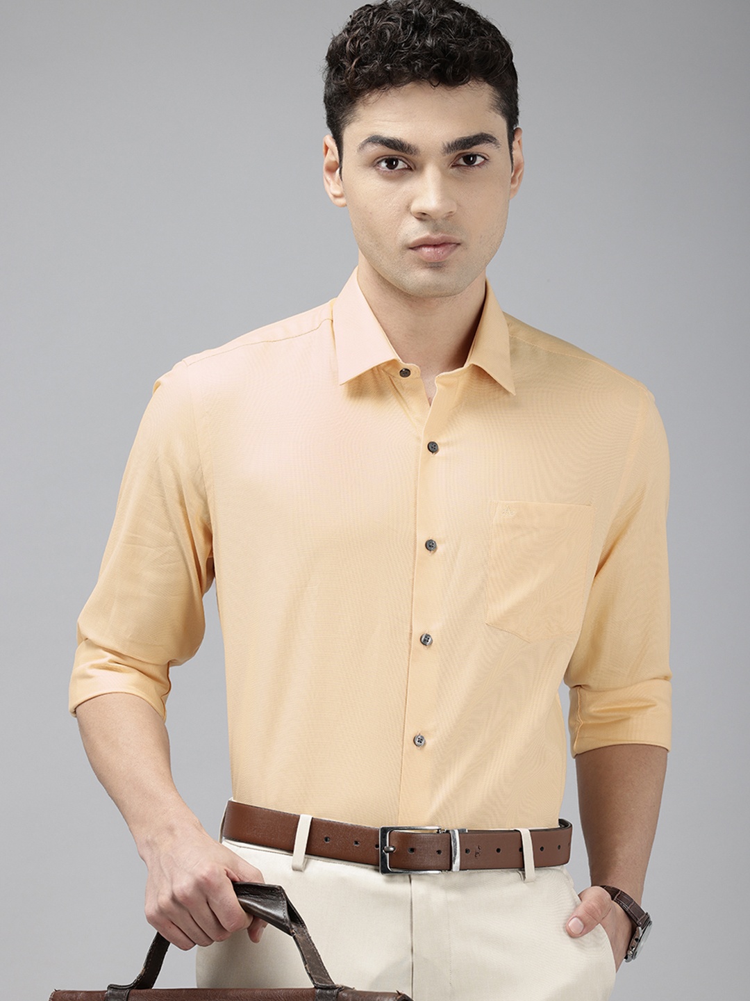 

Arrow Men Manhattan Slim Fit Opaque Formal Shirt, Orange