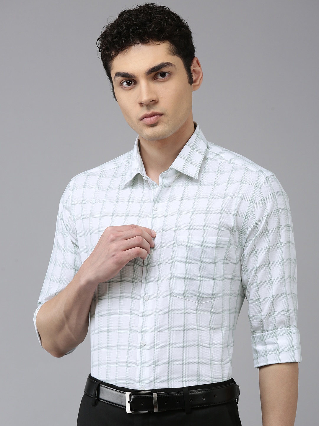 

Arrow Pure Cotton Manhattan Slim Fit Opaque Checked Formal Shirt, White