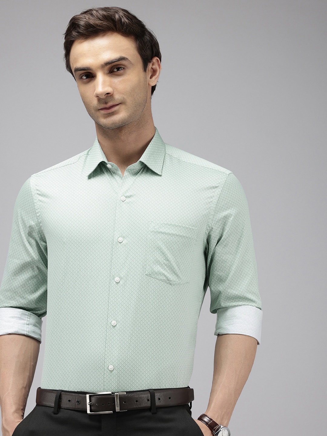 

Arrow Manhattan Slim Fit Geometric Printed Pure Cotton Formal Shirt, Green