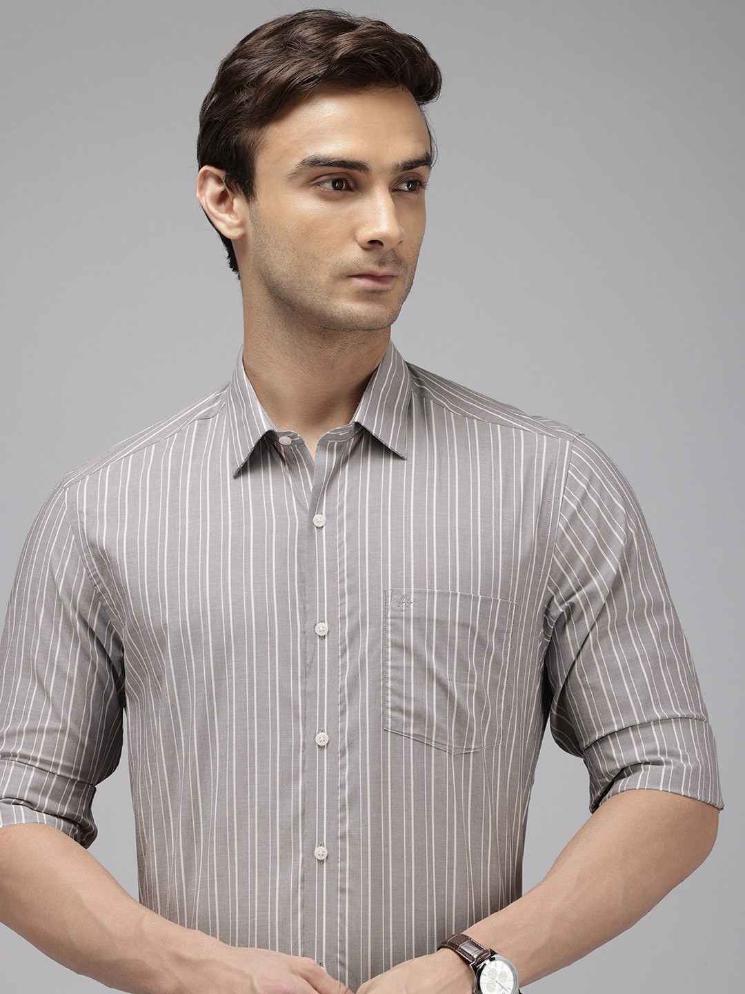 

Arrow Manhattan Slim Fit Striped Cutaway Collar Pure Cotton Formal Shirt, Grey