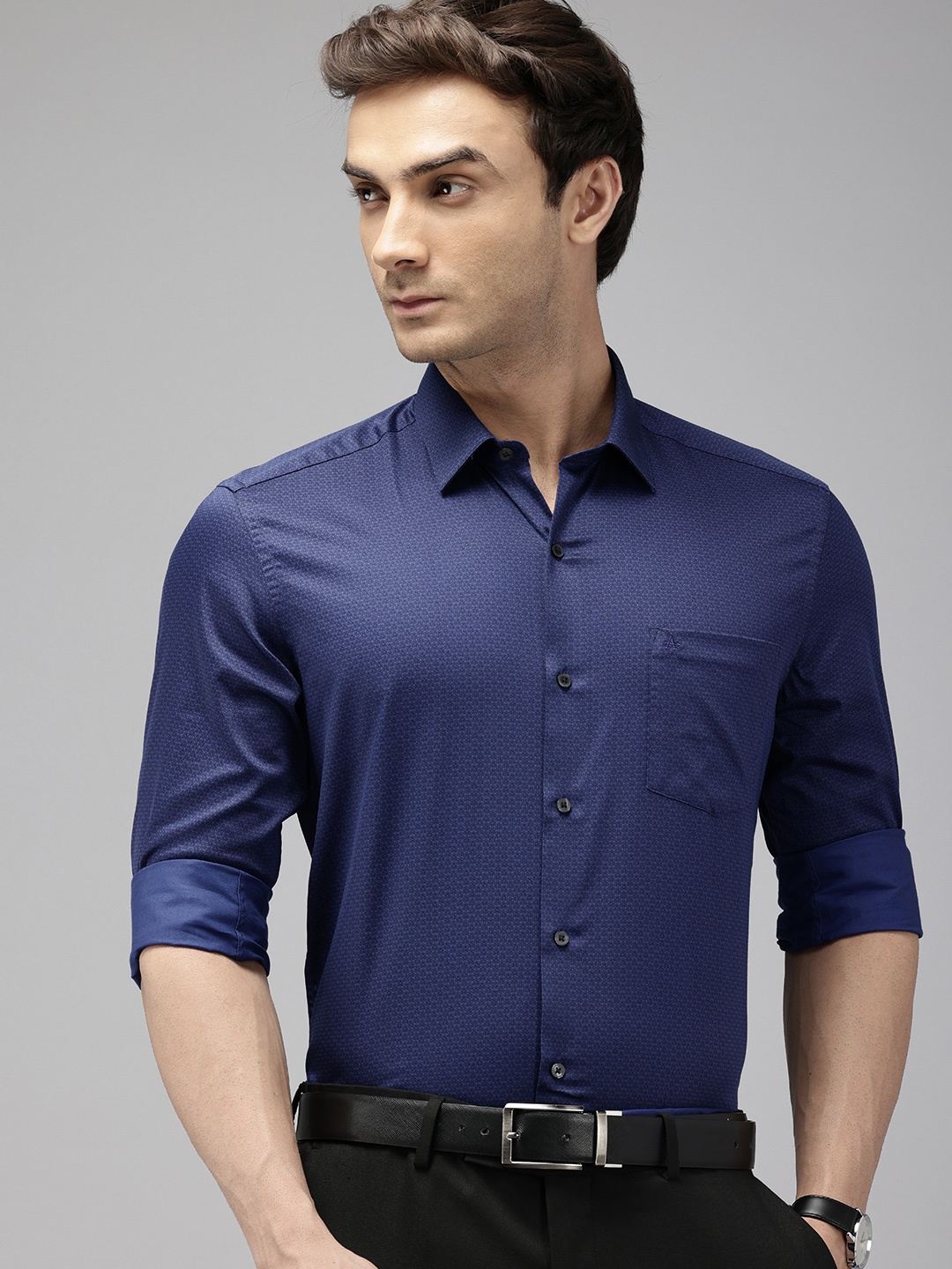 

Arrow Pure Cotton Manhattan Slim Fit Opaque Printed Formal Shirt, Navy blue