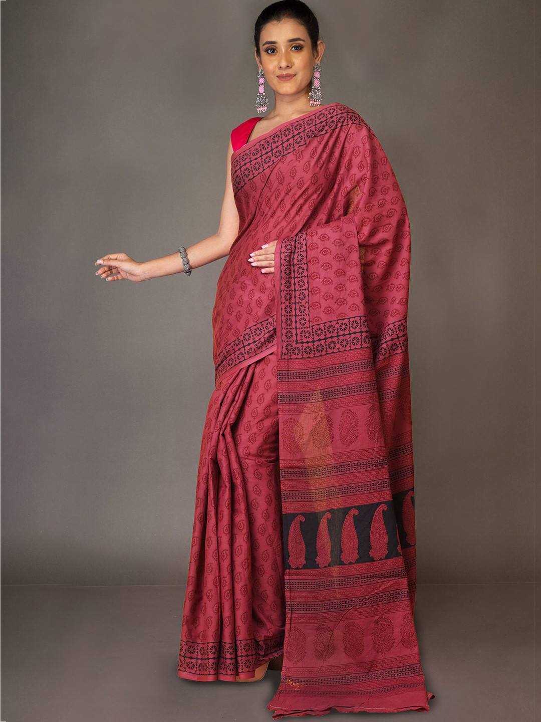 

Unnati Silks Ethnic Motifs Pure Cotton Handloom Saree, Red