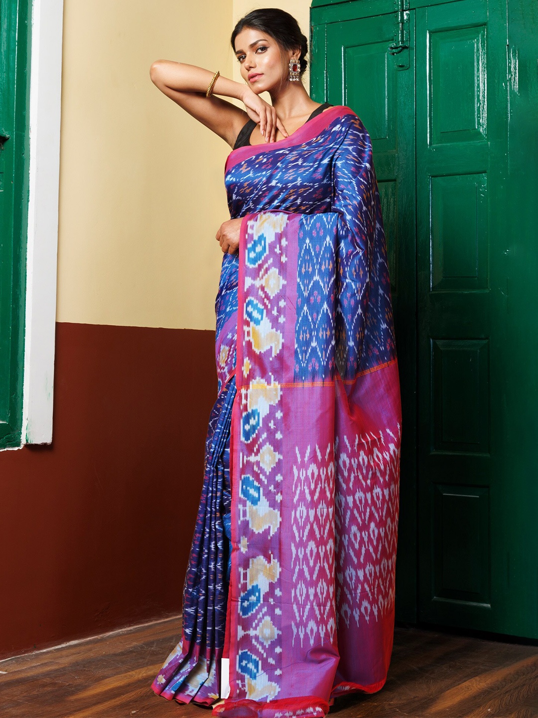 

Unnati Silks Handloom Pochampally Saree, Blue